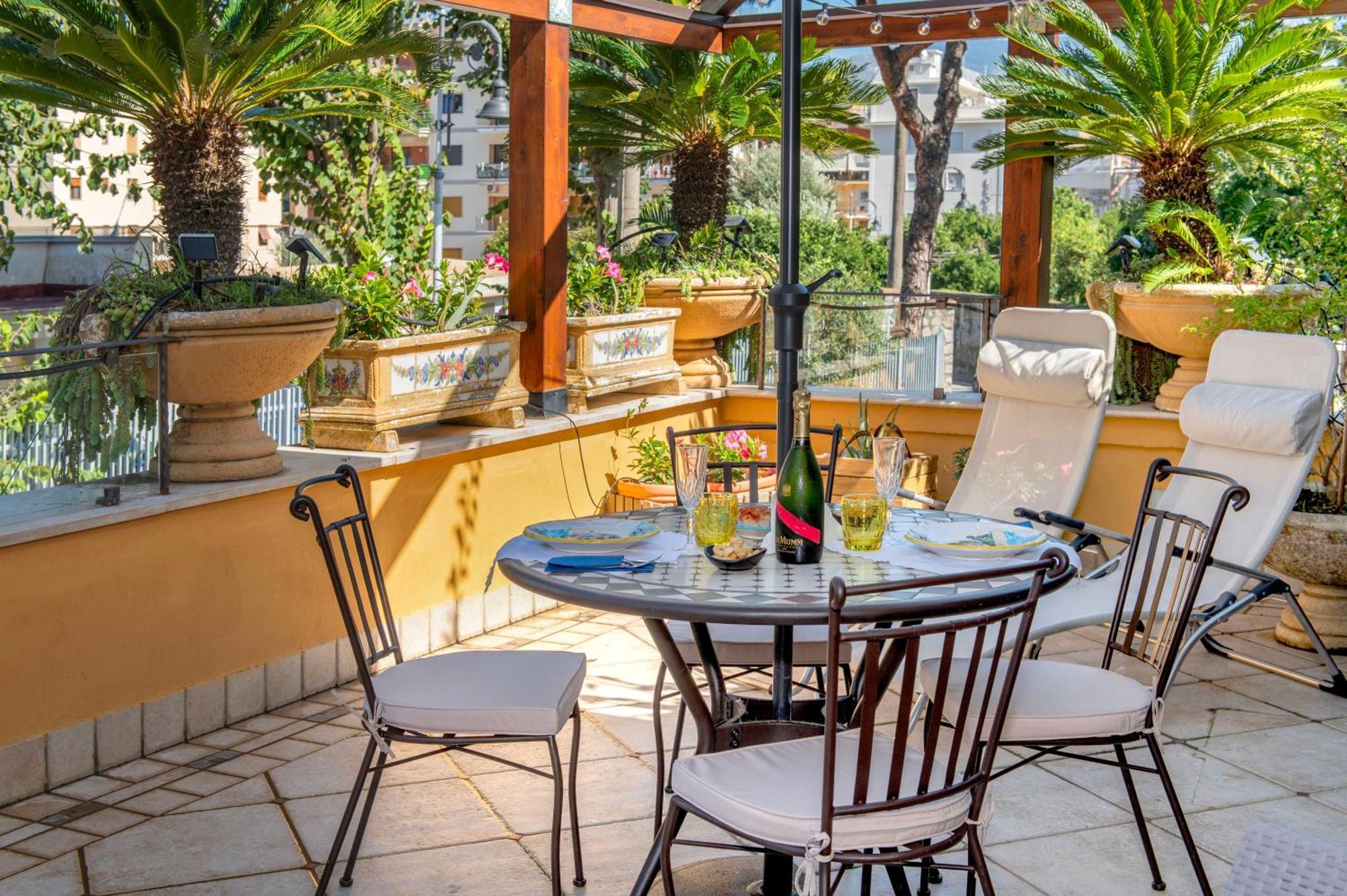 Bed and Breakfast Relais Sorrento Terrace And Relax Exterior foto