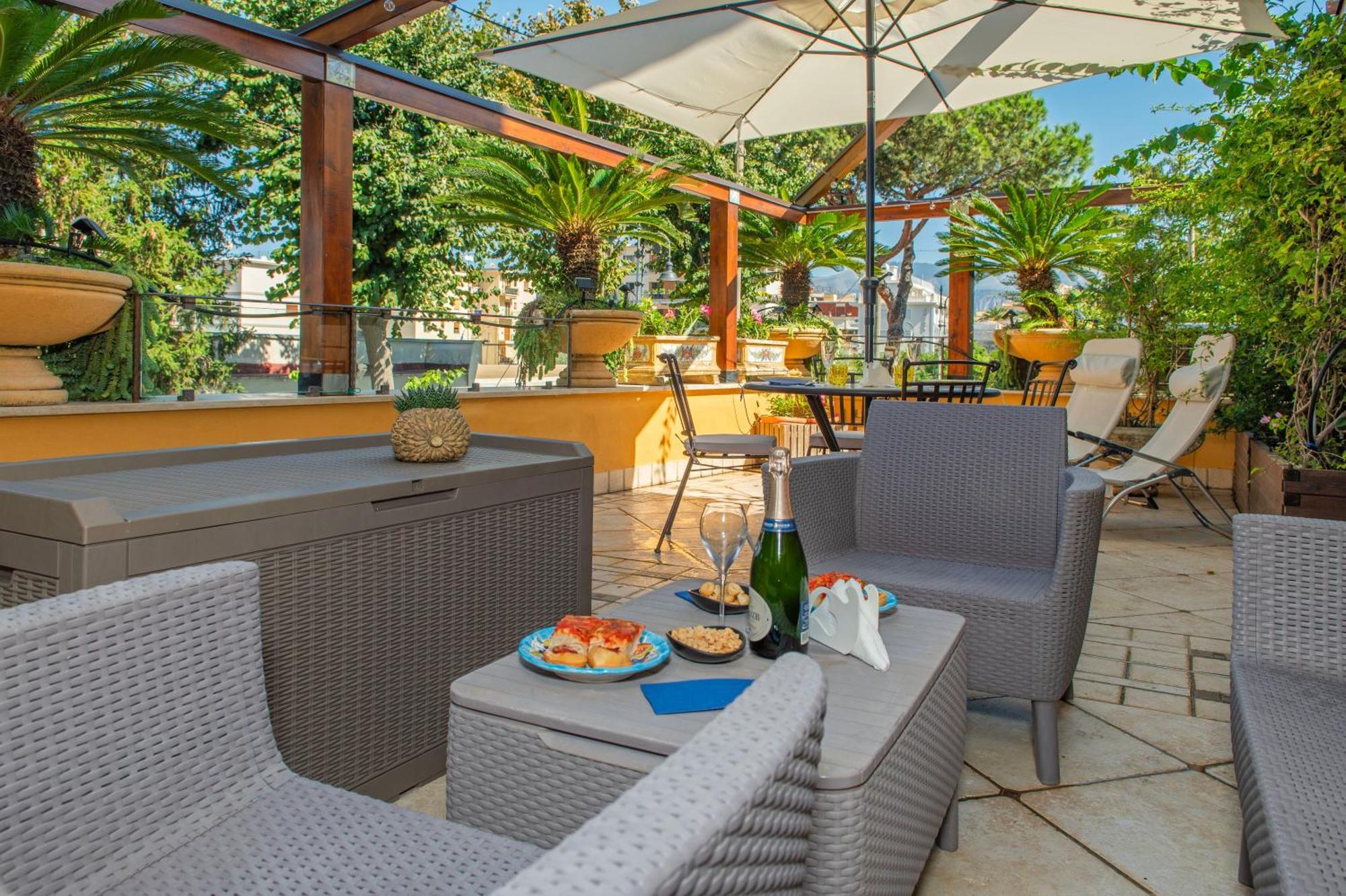 Bed and Breakfast Relais Sorrento Terrace And Relax Exterior foto