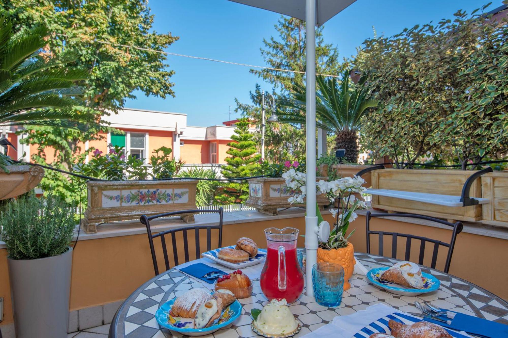 Bed and Breakfast Relais Sorrento Terrace And Relax Exterior foto